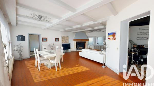 Maison à vendre 11 pièces 380 m² Villenoy