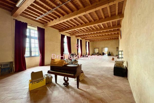 Château à vendre 22 pièces de 550 m²