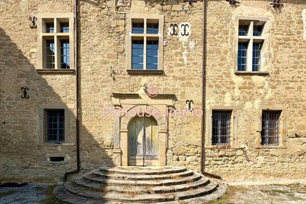 Château à vendre 22 pièces de 550 m²