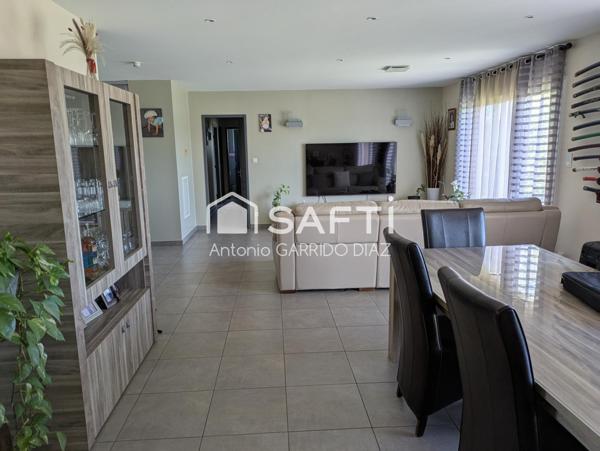 Maison de type 4 à Campsas