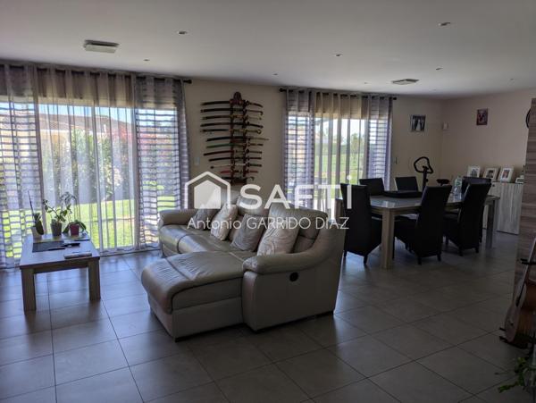 Maison de type 4 à Campsas