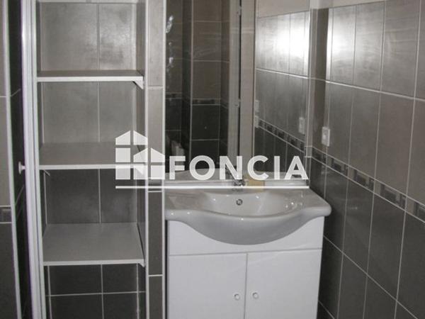 Location Appartement 2 pièces 37.63 m² - 61 AVENUE SAINT ROCH Toulon 83000