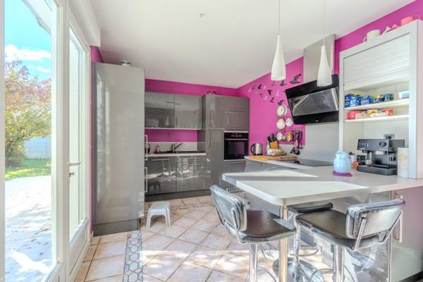 Maison à vendre |  Saint-Médard-en-Jalles |  6 pièces | 129 m²