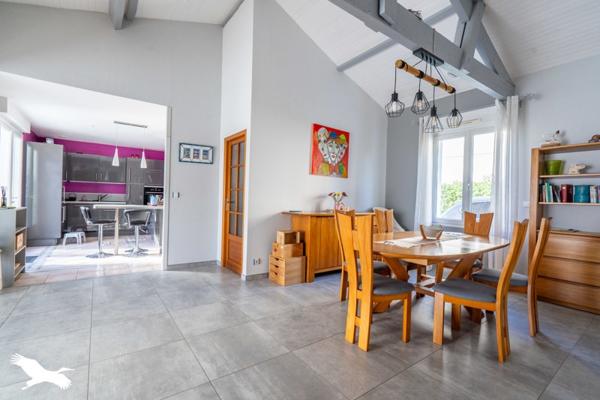 Maison à vendre |  Saint-Médard-en-Jalles |  6 pièces | 129 m²
