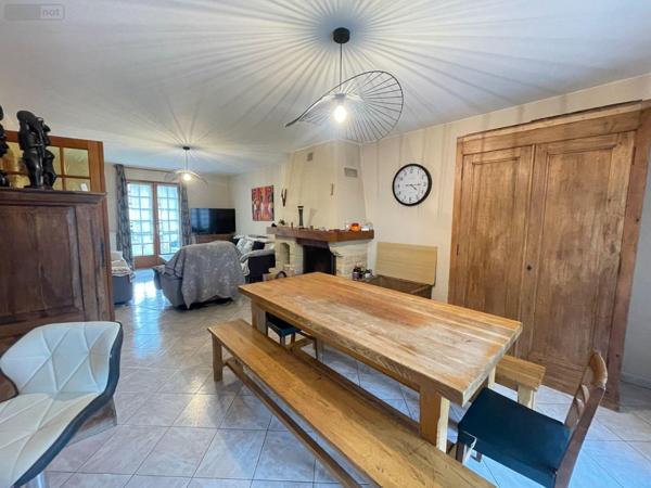 Maison individuelle à vendre à Nogent-le-Rotrou dans l'Eure-et-Loir (28400), ref : 251011