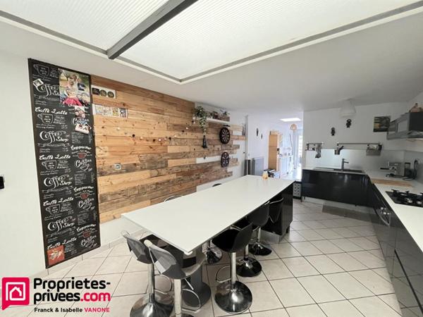 Maison mitoyenne RENOVEE - 4 chambres - jardin - 110 m2