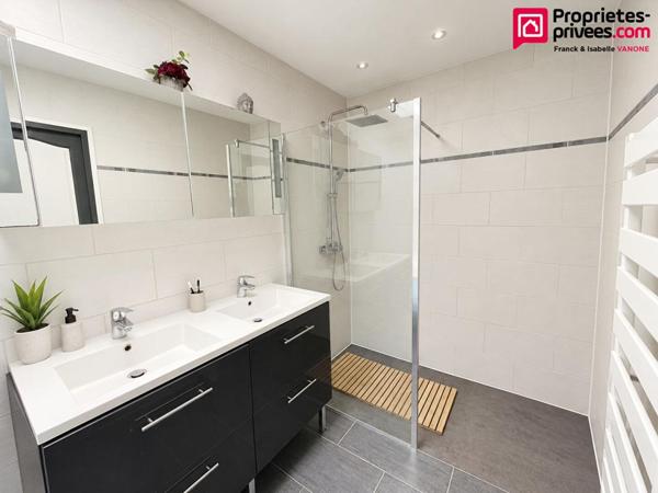 Maison mitoyenne RENOVEE - 4 chambres - jardin - 110 m2