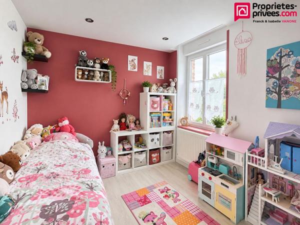 Maison mitoyenne RENOVEE - 4 chambres - jardin - 110 m2