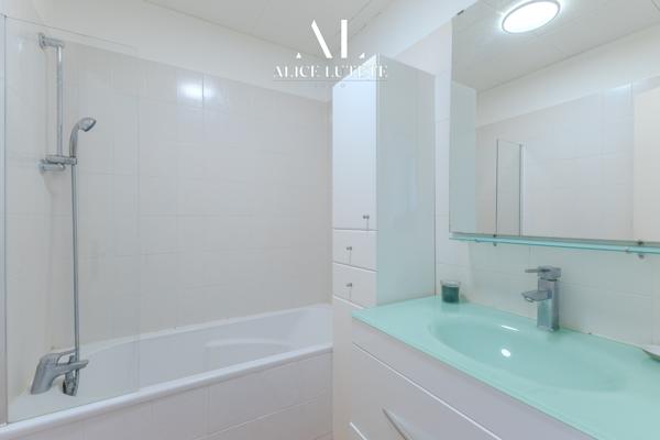 Marseille (13012) JIMBO - T3 de 6_ m² avec balcon et parking