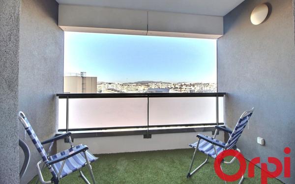 Appartement à vendre    2 pièces • 35,78 m2 Marseille 3