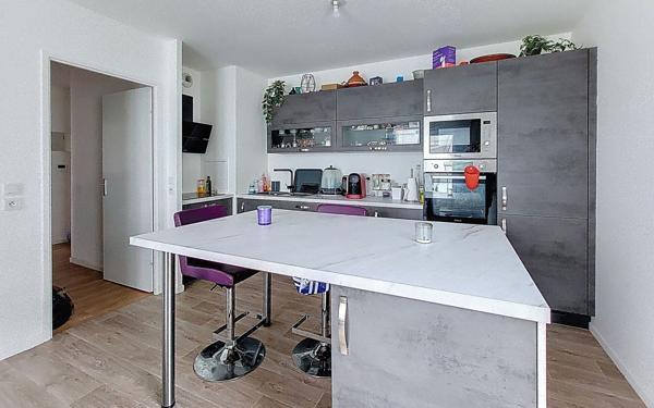 Appartement à vendre    3 pièces •  Roissy-en-Brie