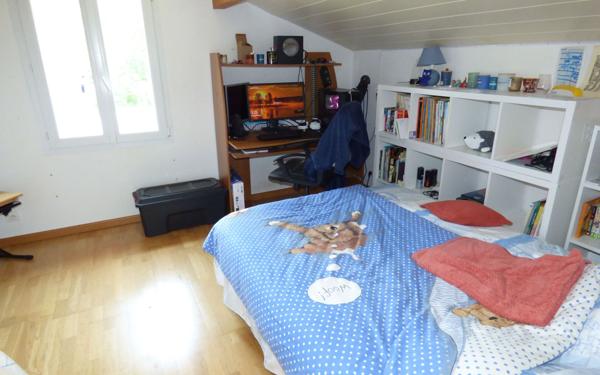 Maison à vendre    5 pièces •  Urcuit