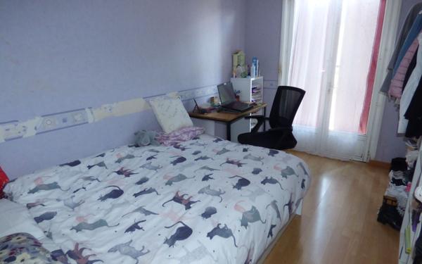 Maison à vendre    5 pièces •  Urcuit