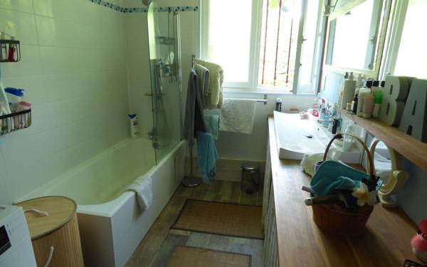 Maison à vendre    5 pièces •  Urcuit