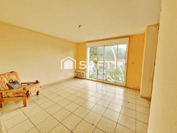 Appartement traversant de 70 m² avec balcon et cave – Quartier calme et pratique à Cavaillon