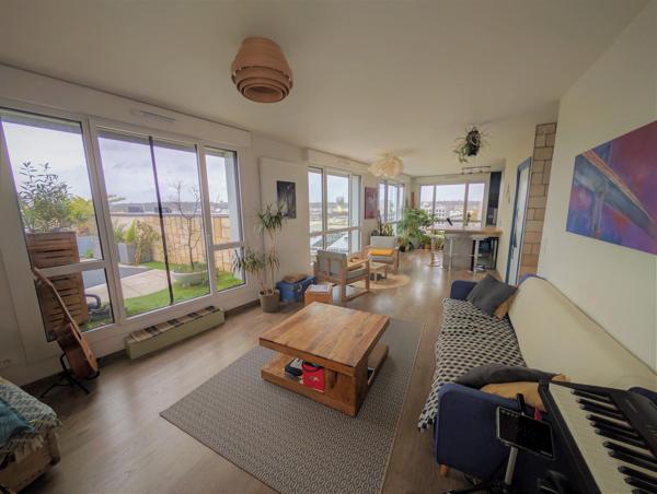Appartement toit terrasse duplex sur le bassin