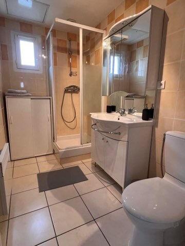 Appartement à louer Saint Brevin Les Pins : 2 pièces, 25m² avec 1 chambre(s) à 578€ - AJP Immobilier Saint-Brévin