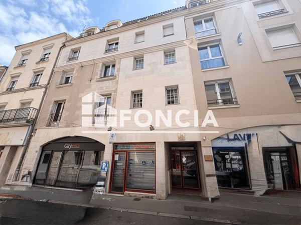 Location Appartement 2 pièces 44.35 m² - 49 RUE CARNOT Poitiers 86000