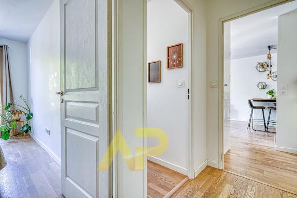 Appartement Le Plessis Robinson 3 pièce(s) 59 m2 385 000 € **  - Référence  460