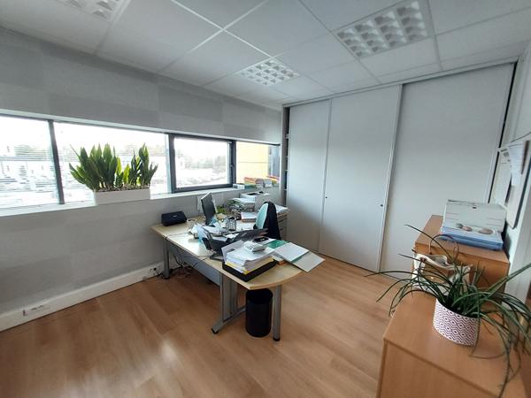 Bureaux La Roche Sur Yon 177.50 m2 , La roche sur yon
