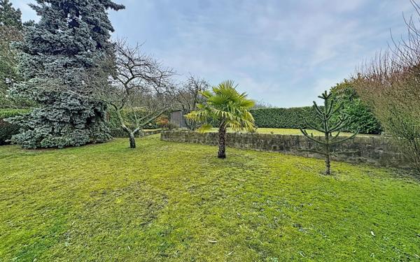 Maison à vendre    6 pièces •  Mogneville