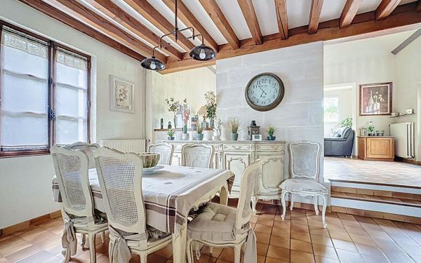 Maison à vendre    6 pièces •  Mogneville