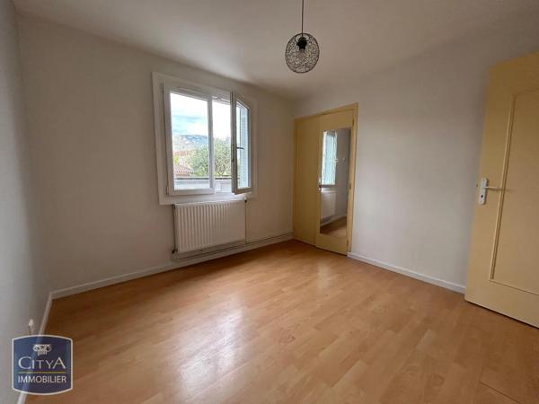 Appartement à louer 3 pièces 57.48m² Saint-Martin-d'Hères (38400)