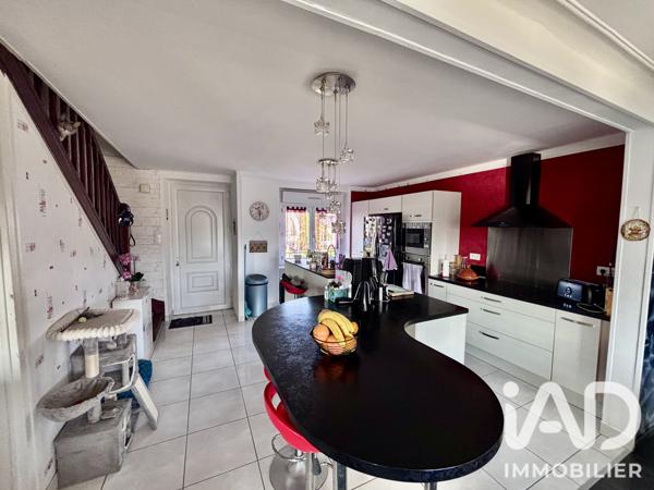 Maison à vendre 7 pièces 158 m² Lannilis