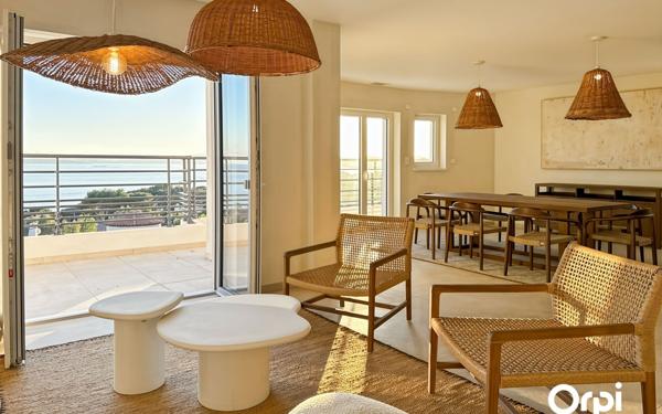 Maison à vendre    6 pièces • 230 m2 Les Issambres - Roquebrune-sur-Argens