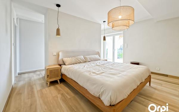 Maison à vendre    6 pièces • 230 m2 Les Issambres - Roquebrune-sur-Argens