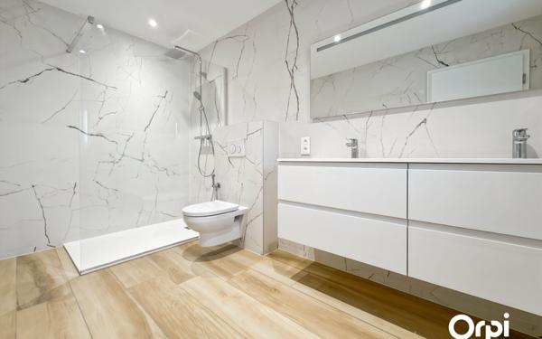 Maison à vendre    6 pièces • 230 m2 Les Issambres - Roquebrune-sur-Argens