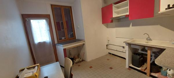 CHARMANTE MAISON DE VILLAGE BELLE VUE IDEAL SECONDAIRE