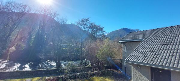 CHARMANTE MAISON DE VILLAGE BELLE VUE IDEAL SECONDAIRE