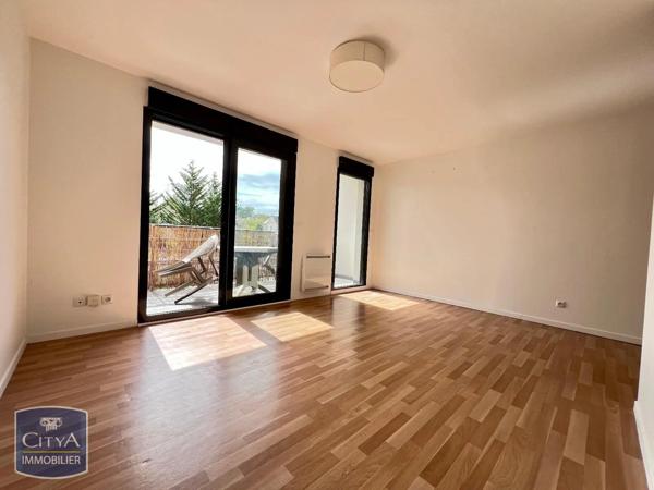 Appartement à louer 1 pièce 25.22m² Saint-Cyr-l'École (78210)