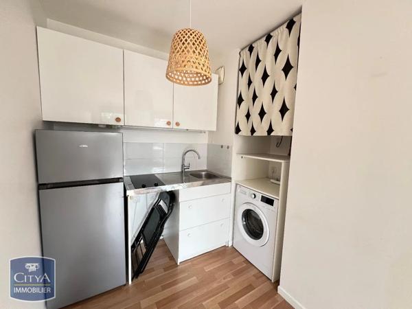 Appartement à louer 1 pièce 25.22m² Saint-Cyr-l'École (78210)