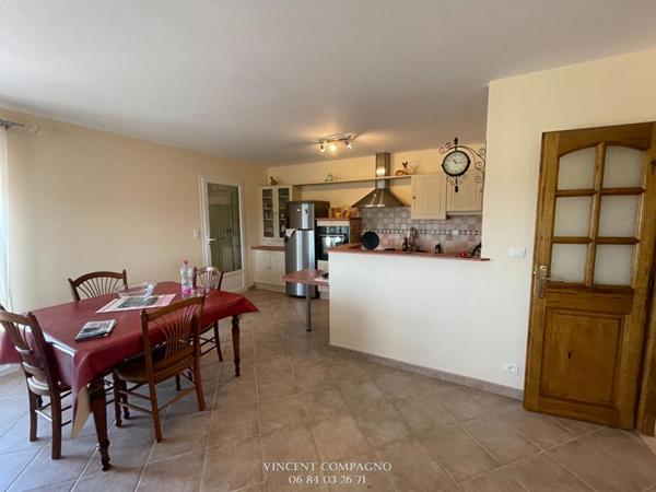 Maison Valensole 6 pièce(s) 220 m2