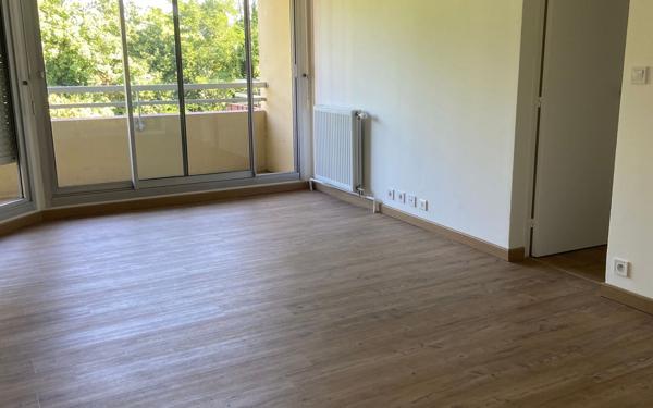 Appartement à louer    3 pièces •  Saint-Paul-lès-Dax