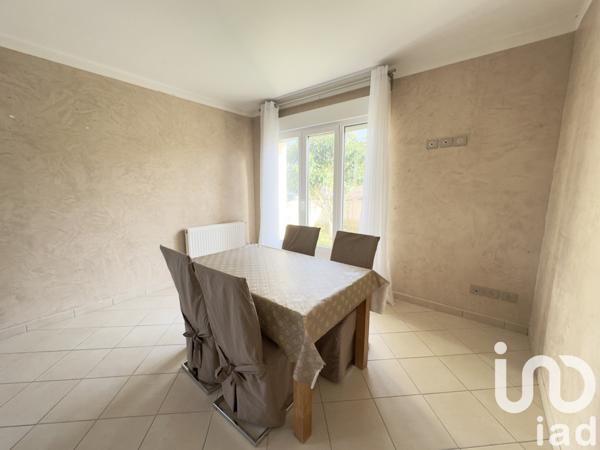 Maison 5 pièces de 113 m² à Dammarie-les-Lys (77190)