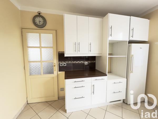 Maison 5 pièces de 113 m² à Dammarie-les-Lys (77190)