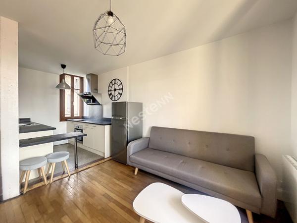 Duplex meublé 3 pièces avec balcon et clim, à deux pas du campus Artem et du centre thermal