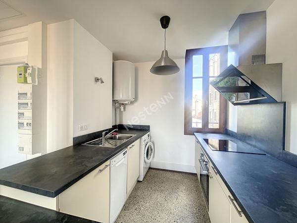 Duplex meublé 3 pièces avec balcon et clim, à deux pas du campus Artem et du centre thermal