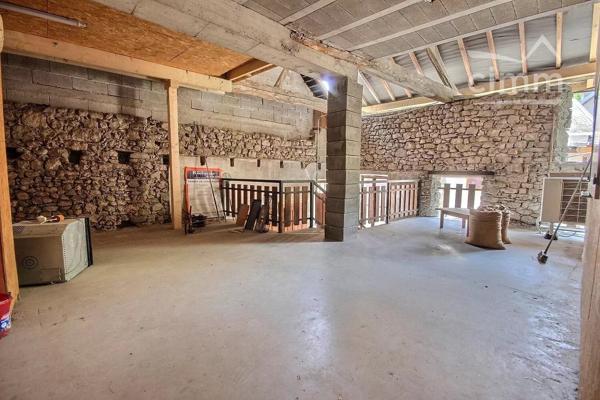 A VENDRE MAISON T4, 67 M2 SAINT-PIERRE-D'ALBIGNY 73250.