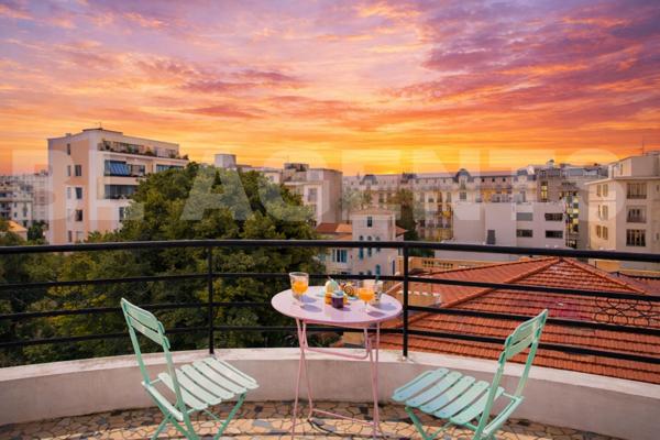 Quartier des Fleurs – 2P  terrasses, rénové, climatisé et meublé