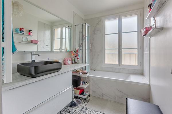 NOUVEAU Maison Fontenay Le Fleury