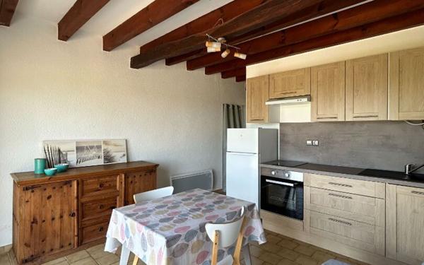 Appartement à louer    2 pièces •  Saint-Loubouer