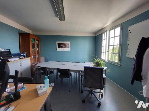 Maison d'habitation a rénover proche Loire dans un quartier calme de Meung-sur-Loire 