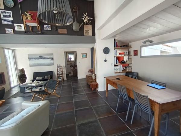 Maison à vendre |  Le Grand-Village-Plage |  5 pièces | 126 m²