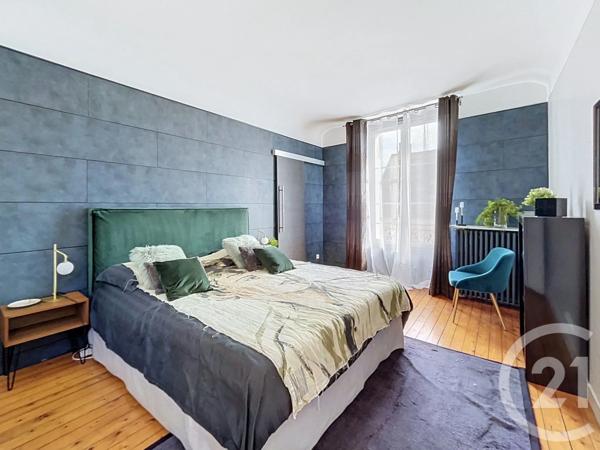 Maison à vendre  8 pièces - 310 m 2   MOISSY CRAMAYEL  - 77