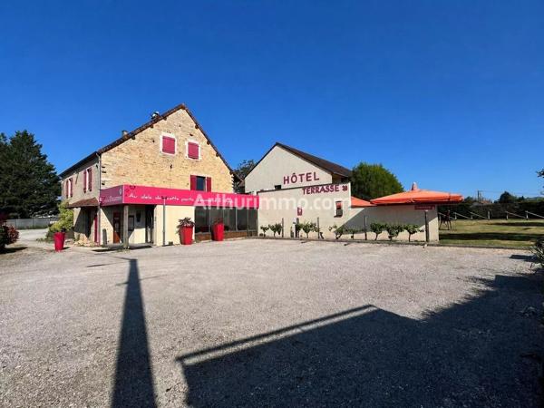 Vente                                                      Immeuble
                        
                     16 pièces                      800 m2                     à Courlans