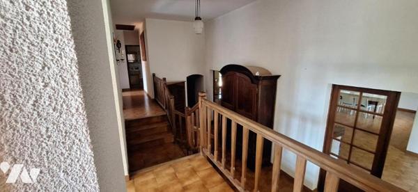 VIC-FEZENSAC, villa de construction traditionnelle  de 145m² + garage et sous-sol sur terrain de 17